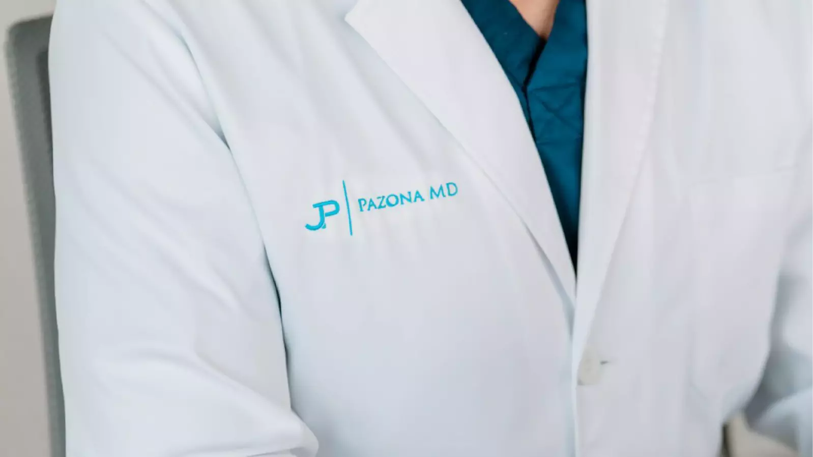 Pazona MD white coat